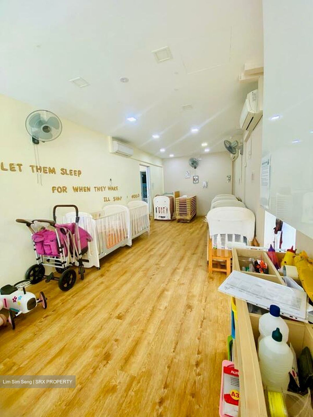 Cashew Heights Condominium (D23), Retail #591795331